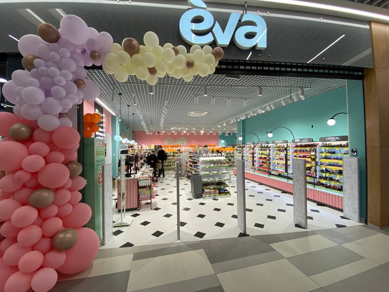 EVA in TEC Xit Mall 