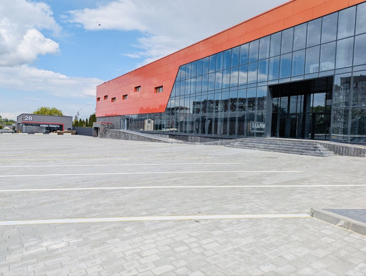 Crocis Shopping Center Crocis Shopping Center